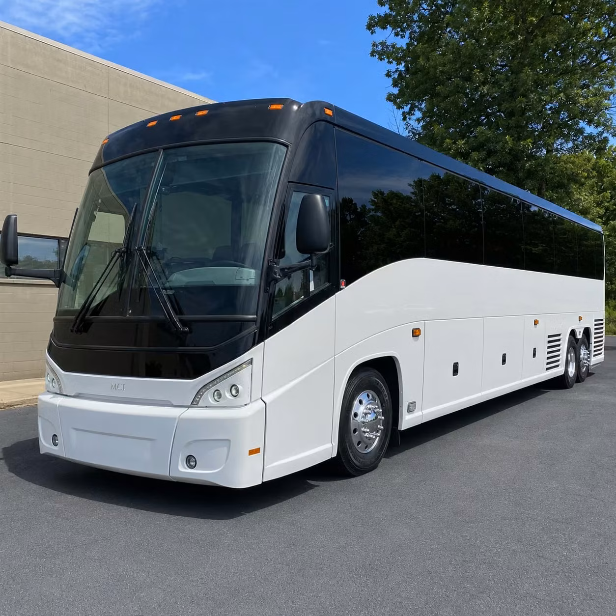 busrentaldayton com makes booking dayton long distance transportation easier than ever