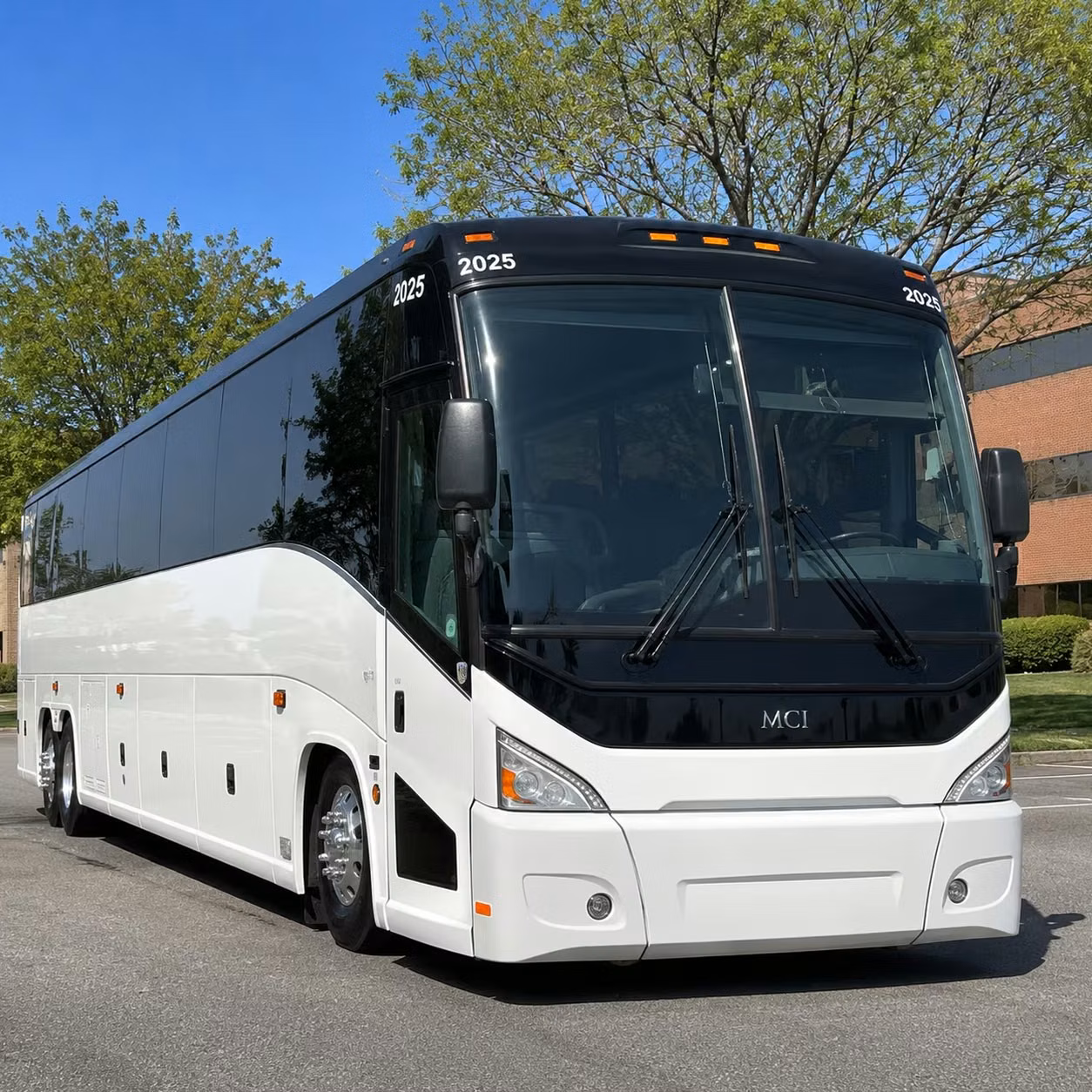 dayton masonic center concert bus rentals for downtown show nights