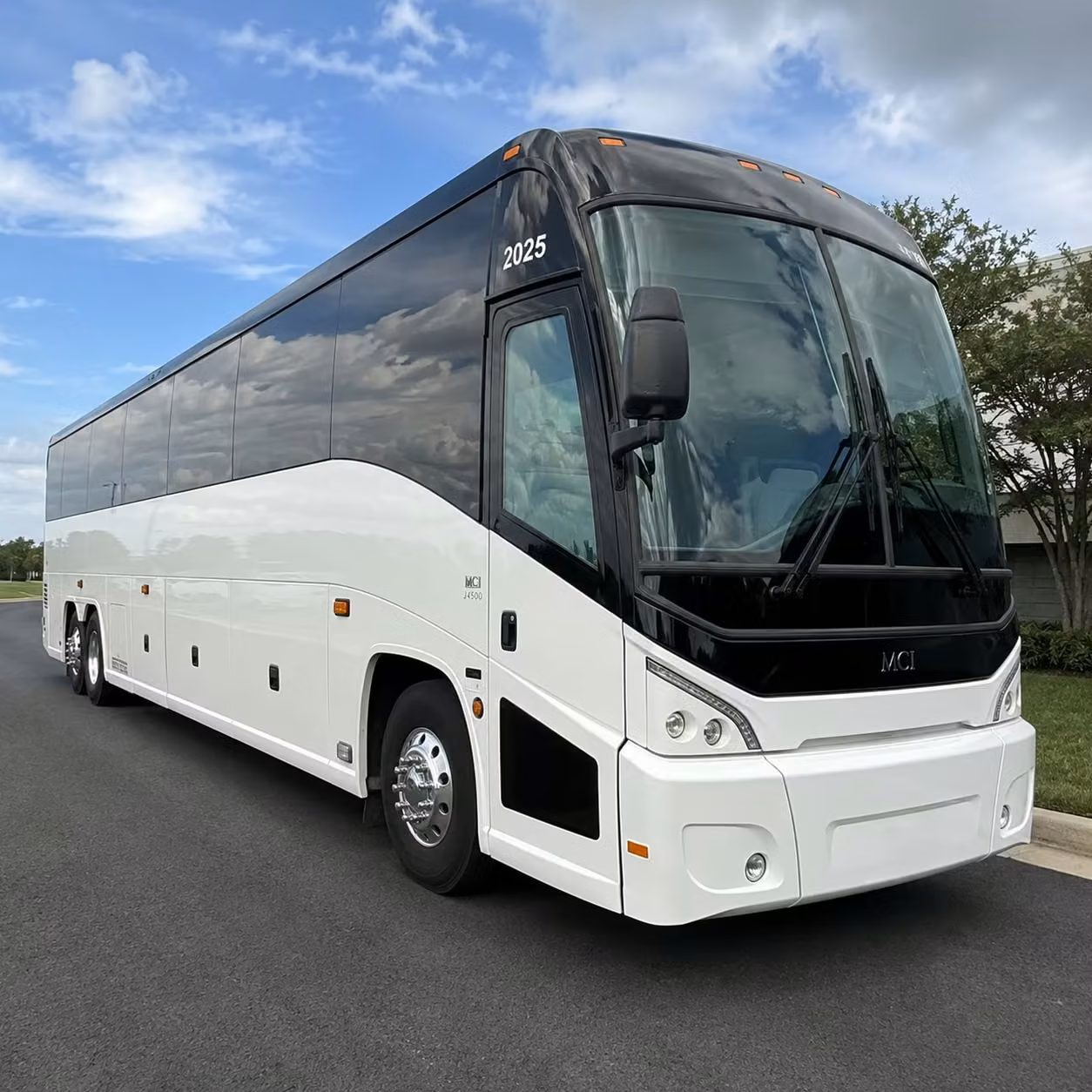 festival season in dayton group transportation to riverscape cityfolk and beyond