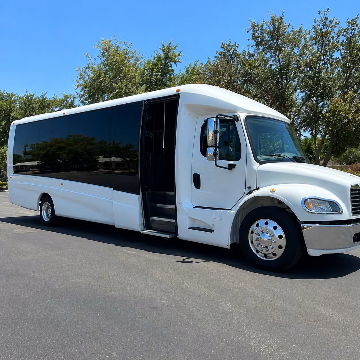 wedding shuttle services transportation in dayton